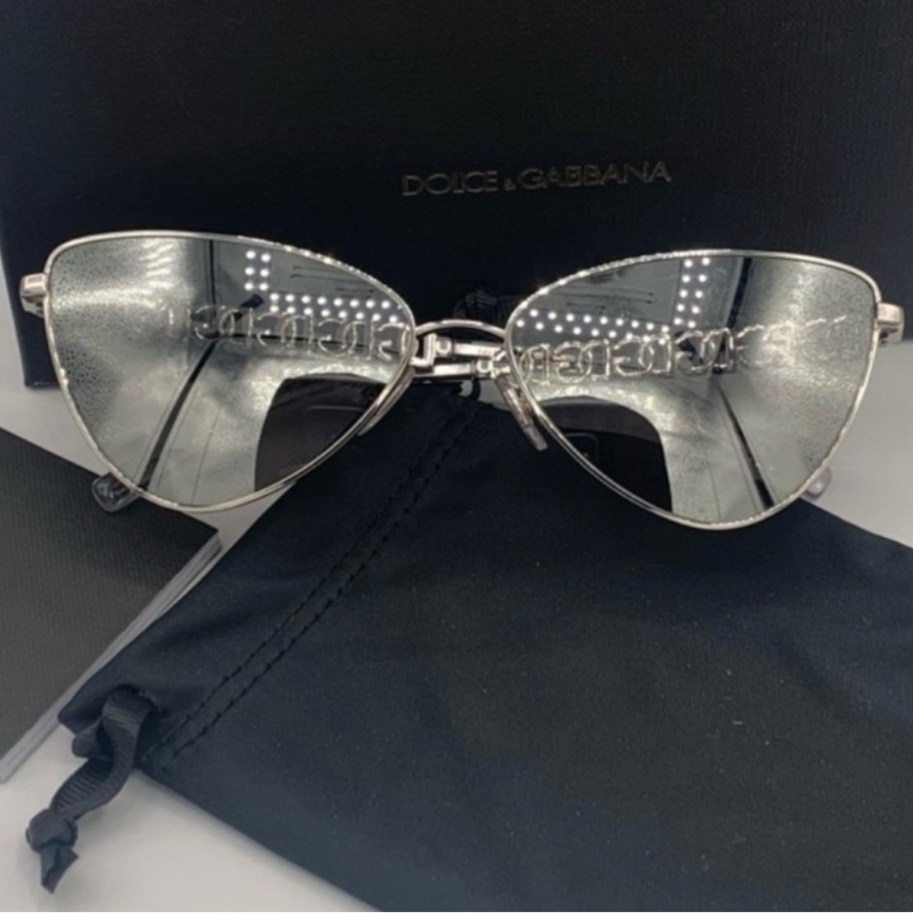 NEW Dolce & Gabbana Sunglasses DG2290